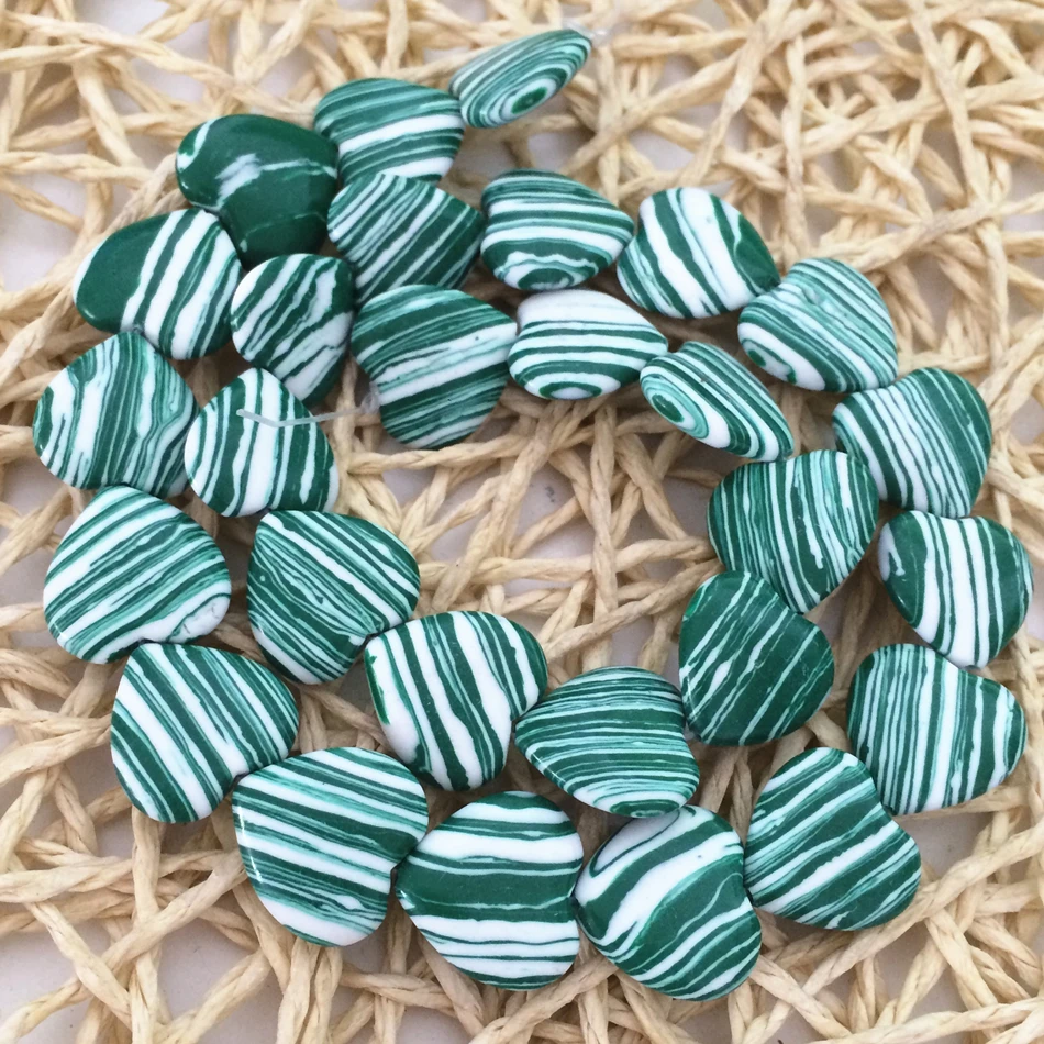 22mm 27mm granos de 15 pulgadas Corazón Howlite Turquesa Verde 17mm