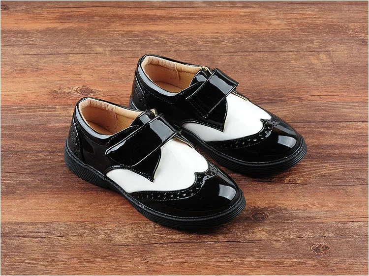 New Boys and girls British fashion Kids shoes Black and white flower girl students evening performance PU children's shoes