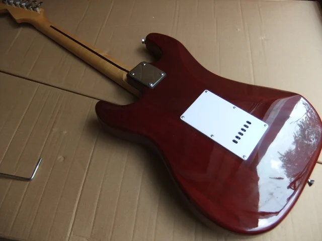Wholesale New Fdr Str Electric Guitar 3 Pickups In Wine(Brown)100831