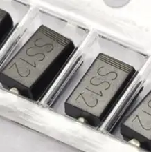 100pcs ss12 sma 1n5817 smd 1A 20V Schottky diode