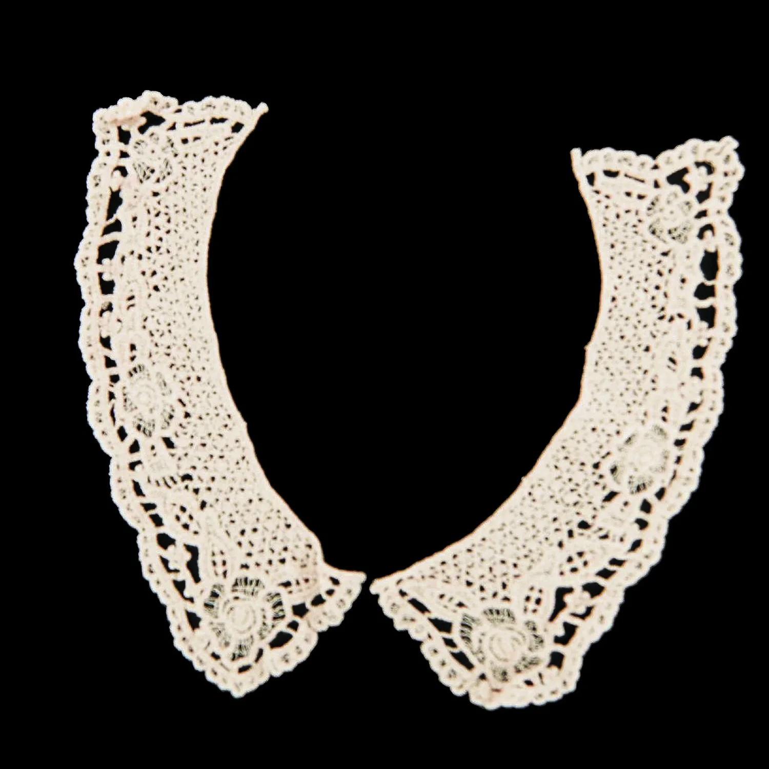 

HGHO-100% Good beige cotton flower cut-out lace collar charming sewing applique style 01