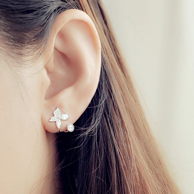 

A pairs 925 Sterling Silver fresh cute lovely simple zircon AAA clover ear clip girl 1cm Earrings women Jewelry female butterfly