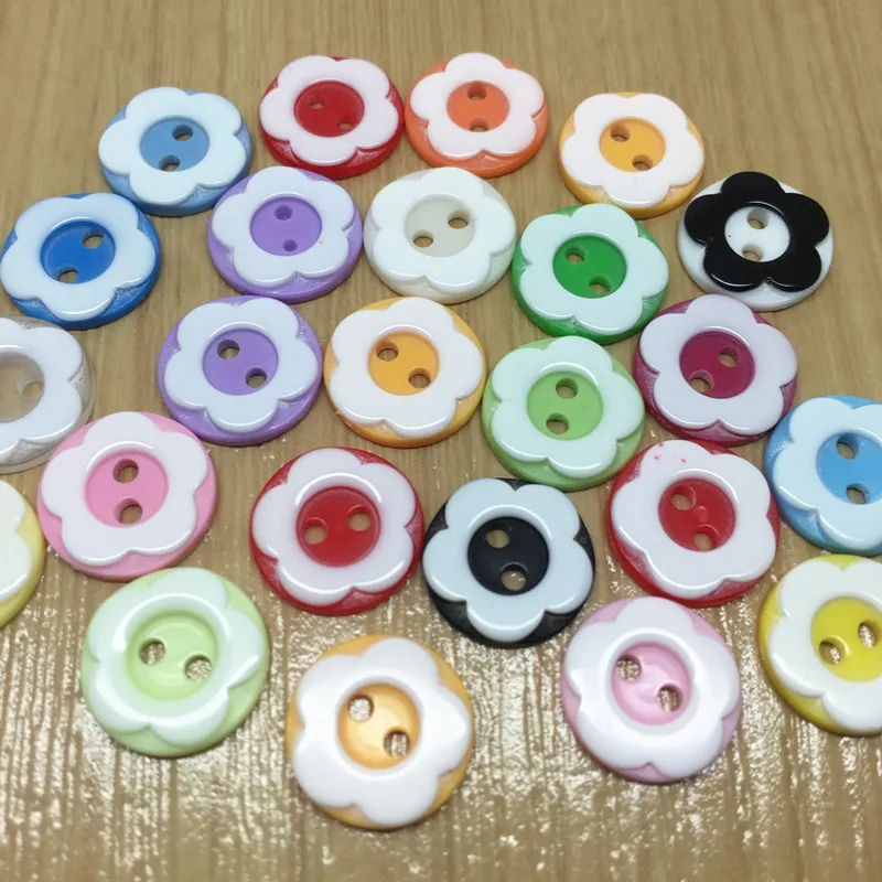 

100pcs 13mm Mixed Resin 2 Holes Two Tone Flowers Round Buttons Sewing Dress Fancy Button For Scrapbooking Embellishments