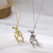 Корейские симметричные уши кролика вращающиеся конечности 925 пробы Серебряное ожерелье животное кролик кулон из золота и серебра Модные женские ювелирные изделия