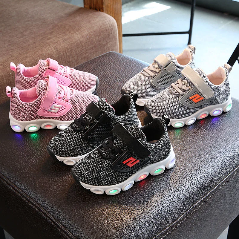 

European 2018 LED shoes children Hook&Loop Patchwork baby girls boys sneakers high quality fashion glowing kids footwear