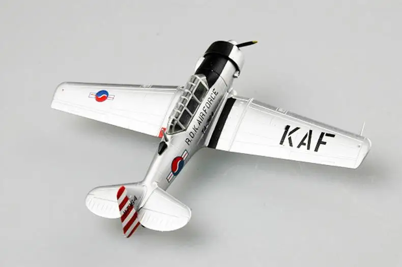 Корейский T-6 военно-воздушных сил 1/72 самолета готовой самолет easy Model не литья под давлением