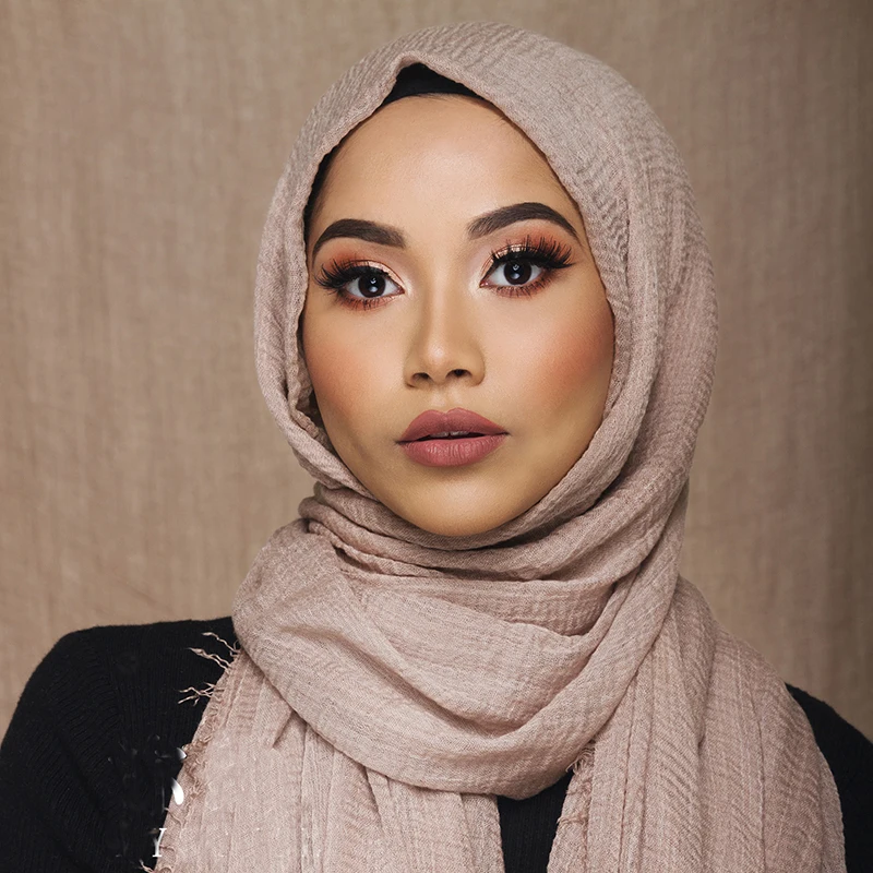 NEW women bubble cotton solid color muslim head scarf shawls and wraps pashmina bandana female foulard crinkle hijab stores