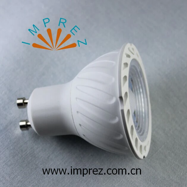 

free shipping 7W GU10 led spot light 100pcs/lot 180-260V 600LM 38 beam angle CE rohs cert 2 years warranty