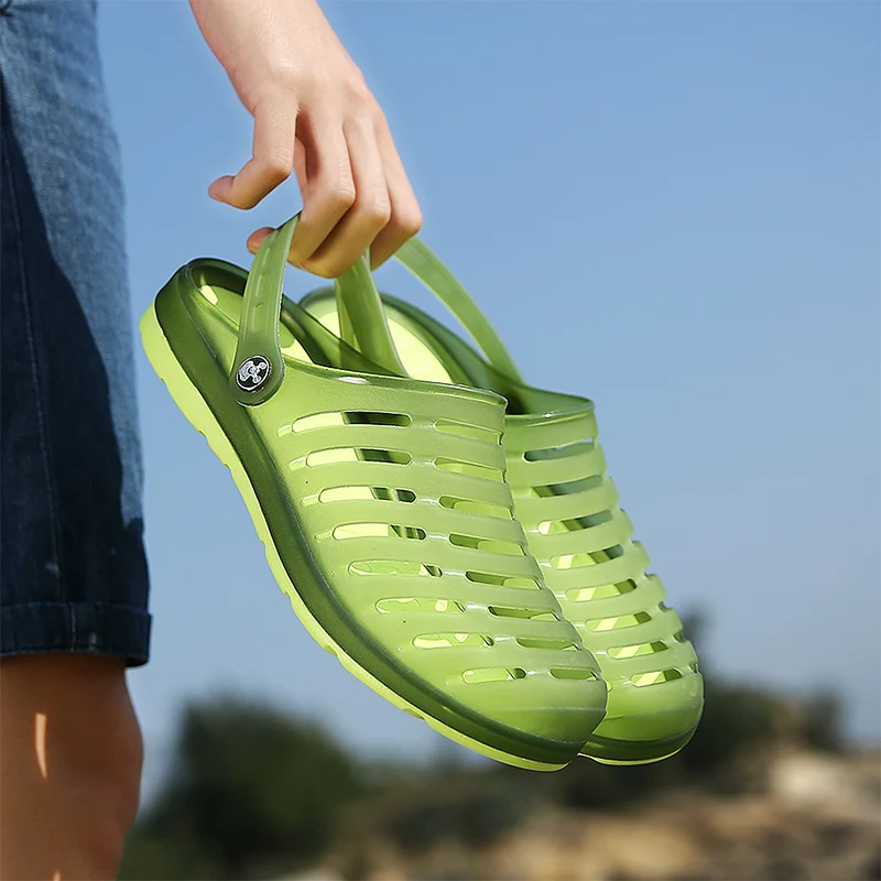 Classic Slip On Garden Clog Shoes Men Summer Slipper Flat Breathable Mesh Outdoor Sandal Platform Mercy Work Kryptek Wedge shoes