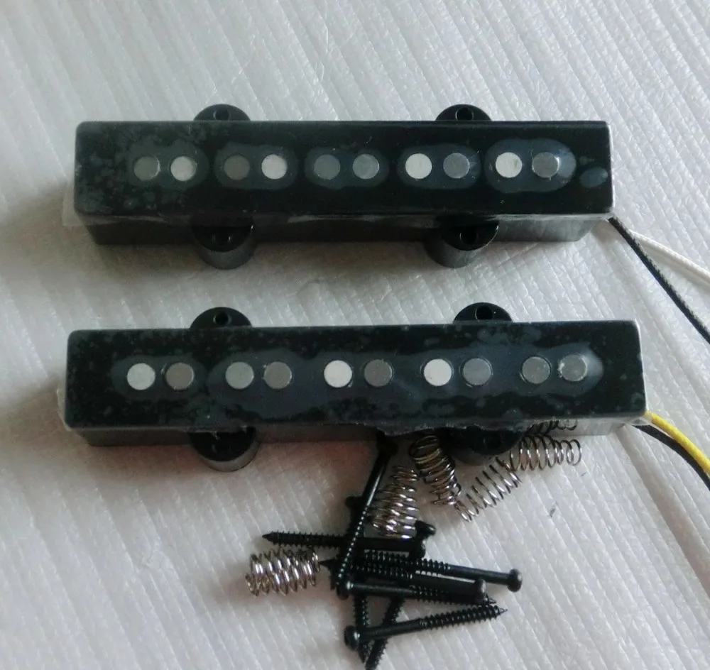 

Free Shipping guitar parts 1Set Vintage Alnico 5 rod magnet fiber bobbin 5 string bass pickup
