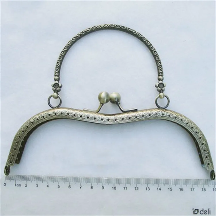 

Syunss,19CM 2PCS/Lot Bronze Fine Embossing Purse Frame M Shape Handle Coin Purse Metal Frames Cluth DIY Sewing Bag Accessories