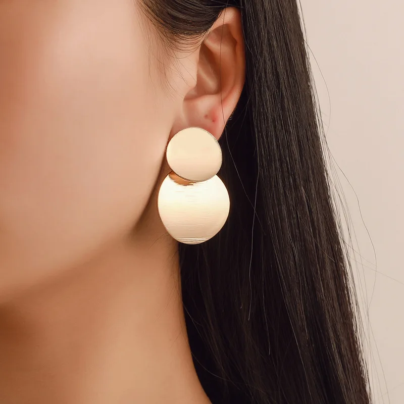 

Unique Metal Drop Earrings Trendy Gold Color Round Statement Earrings for Women New Arrival wing Fashion Jewelry H13