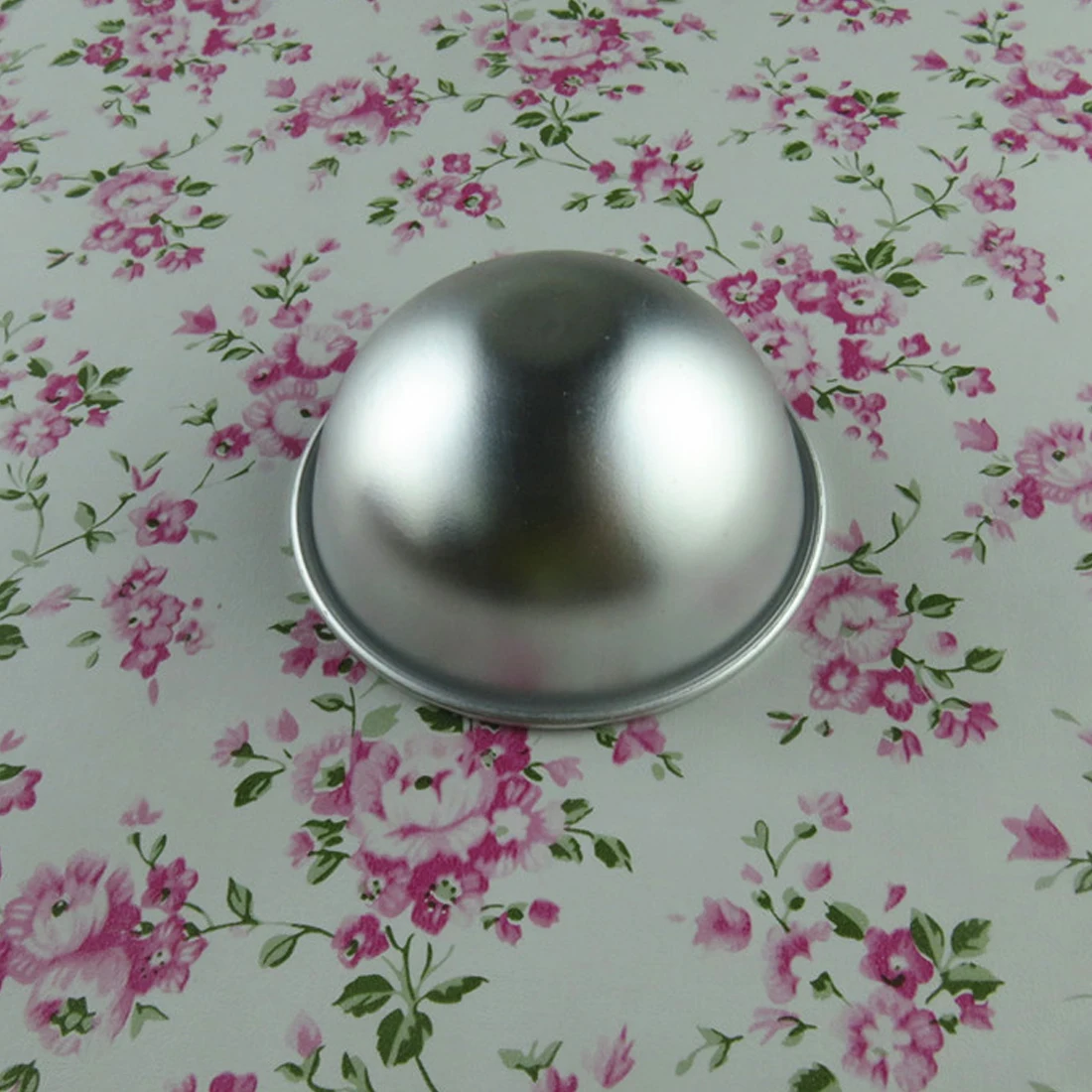 1 قطعة 5.5*2.5 سنتيمتر البسيطة الألومنيوم سبائك الضحلة القوس حمام قنبلة الملح الكرة قالب معدني 3D المجال شكل DIY سبا أداة اكسسوارات