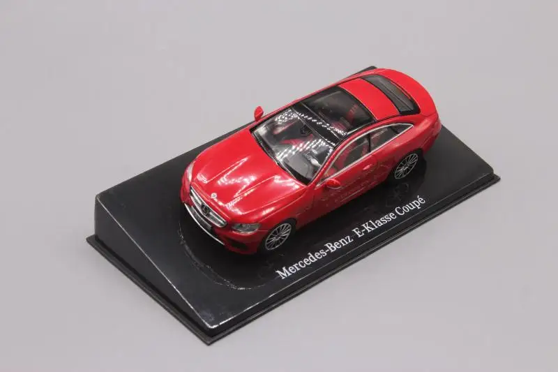 I scale1: 43 MB E-Klasse Hardtop Coupe модель автомобиля литья под давлением металлические игрушки подарок на день рождения для детей мальчик другой