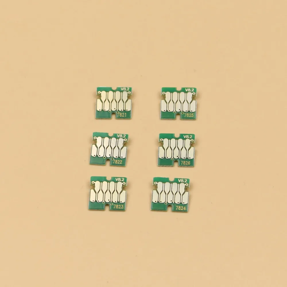 1  new D700 cartridge chip 04