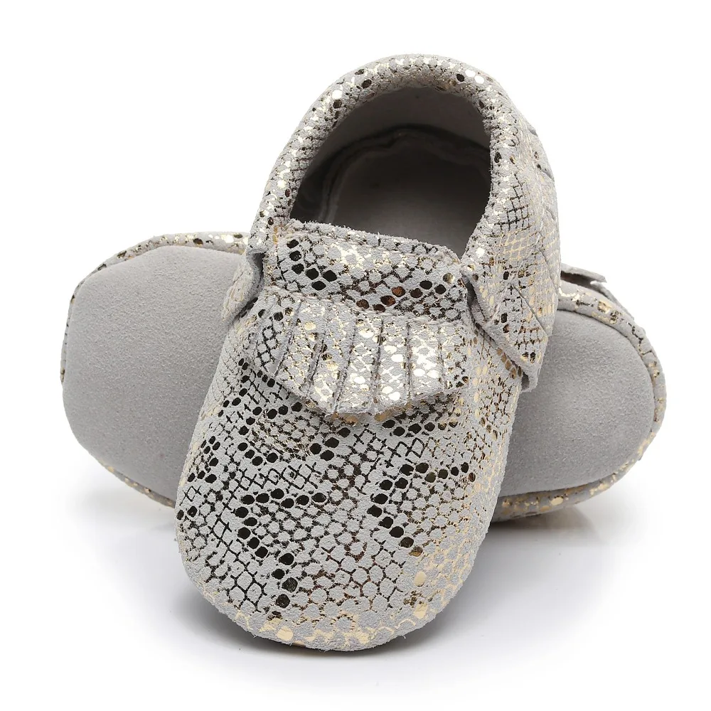 HONGTEYA новый блеск детская обувь из натуральной кожи обувь для девочек пинетки мягкой подошвой детские мокасины для бахрома первые ходоки 0-24