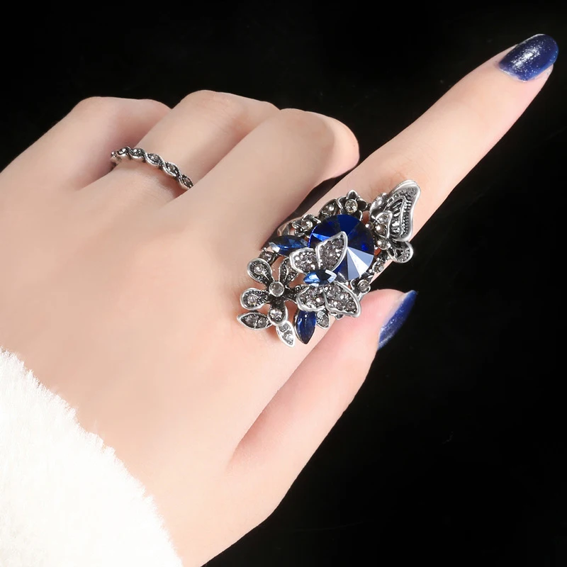 

Fashi Vintage Accessories Jewelry Antique Silver Color Blue Crystal Flower Butterfly Finger Ring For Women Wedding