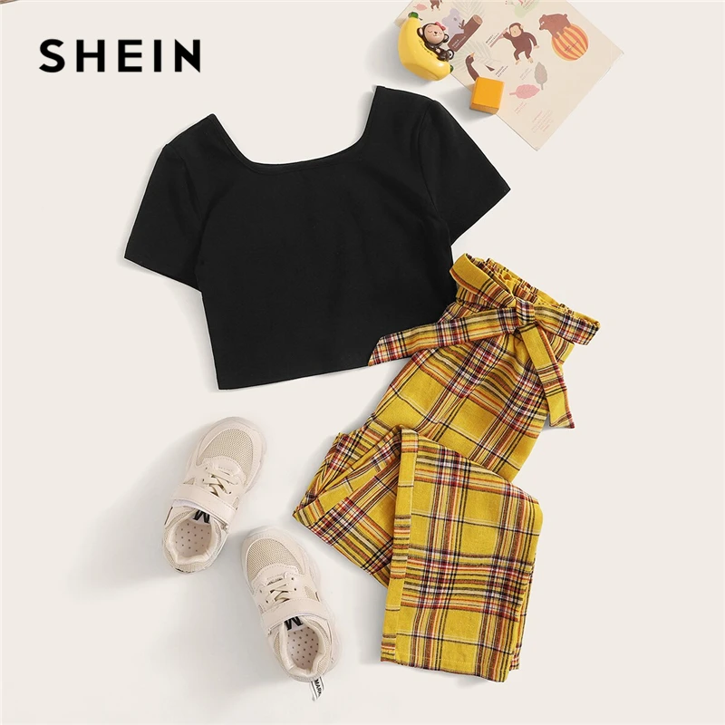 

SHEIN Kiddie Girls Scoop Neck Tee And Plaid Paper Bag Waist Pants Set 2019 Summer Short Sleeve Casual Belted Two Piece Sets