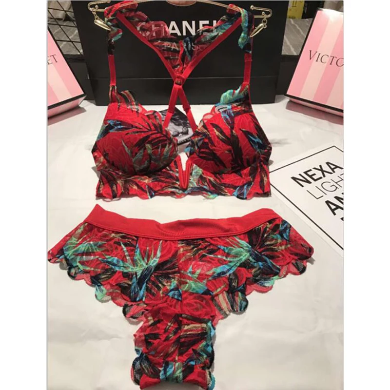 Wriufred Luxury Deep V Floral Bra Set Wire Free Push-up Bra Bralette Top Sexy Lace Underwear Bra Suit Women Beach Bra&Brief Set