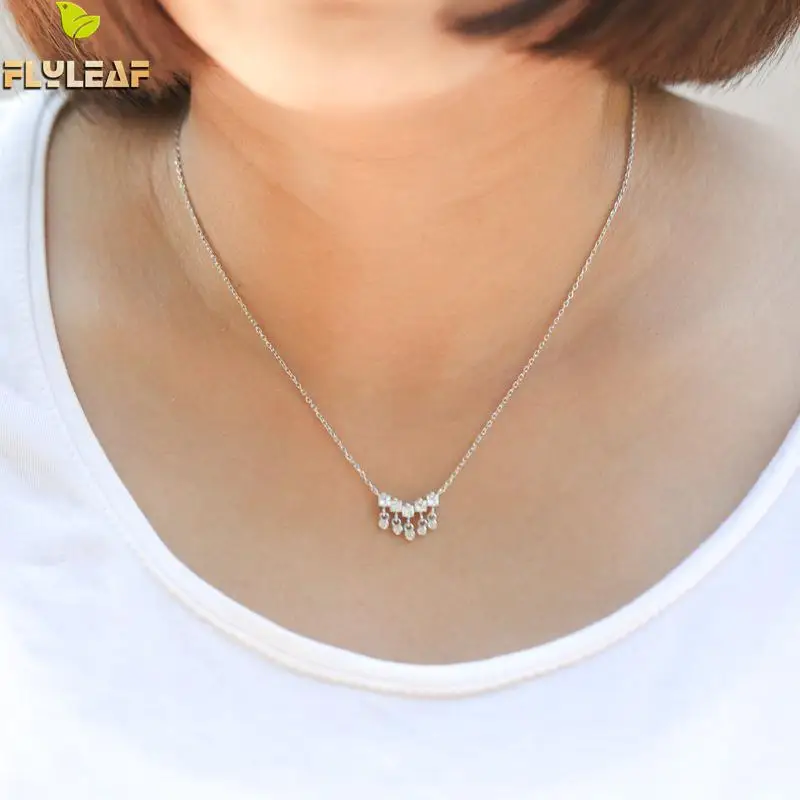 

Flyleaf Authentic 100% 925 Sterling Silver V Shape Mosaic Cubic Zirconia Pendant Necklaces For Women Silver Necklace Chain
