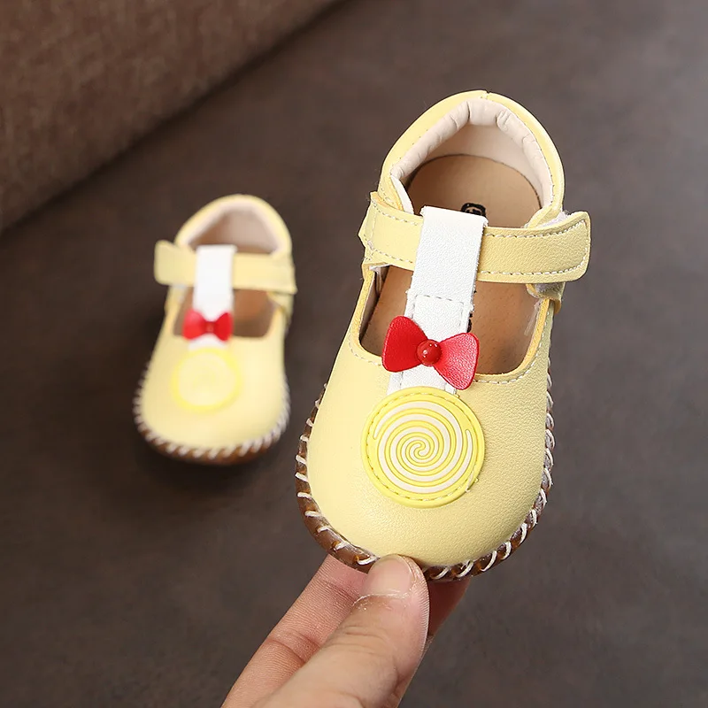 Весенне-Осенняя обувь для маленьких девочек; обувь принцессы; детская обувь с Т-образным ремешком; туфли на плоской подошве с бантом для маленьких девочек 0-2 лет; TCH008 - Цвет: Цвет: желтый