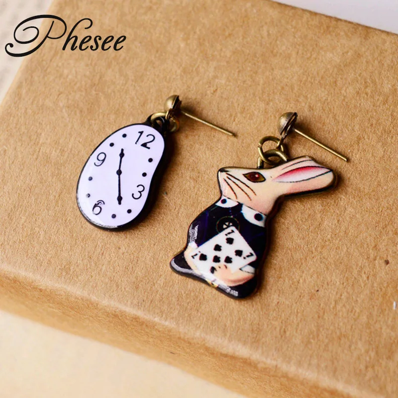 New Design Asymmetric High Quality Retro Gold Color Cartoon Rabbit font b Watch b font Stud