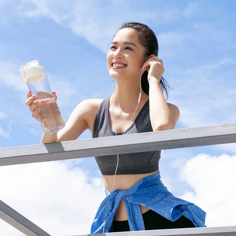 Xiaomi Youpin забавная домашняя Спортивная Питьевая Бутылка для гимнастики, тритановая чашка, 3 цвета, 600 мл, портативная бутылка с высокой температурой и защитой от падения