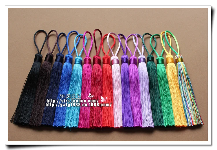 

17 cm long DIY Jewelry Accessories brand new tassel Manual preparation Chinese knot Upscale tassel Exquisite tassels wholesale