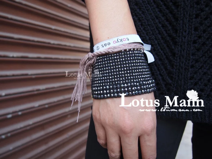 

Lotusmann hematite wrist support type bracelet