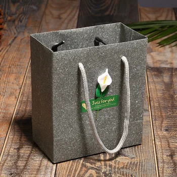 

300pcs Gray Decal Decoration Paper Bag Gift Bag With Handle Wedding Birthday Party Gift Christmas New Year Shopping Package Bags