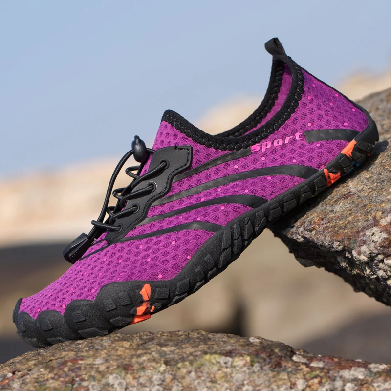 Clorts New Summer Beach Shoes for Men Five Finger Lightweight Swimming Shoes Breathable Quick-drying Outdoor Wading Shoes Soft (14)