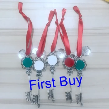 

30pcs/lot 2018 Latest Fashion Magical Santa Key Tags Christmas Tree Decorations Hanging Ornaments Christmas Home Decor