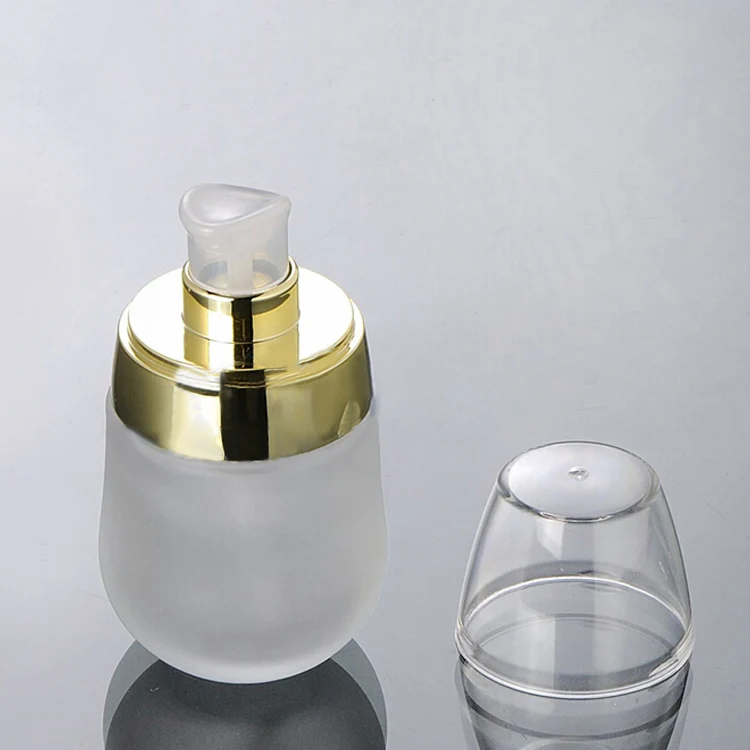 LG40-30ml Clear Frost Gold pump bottles (2)