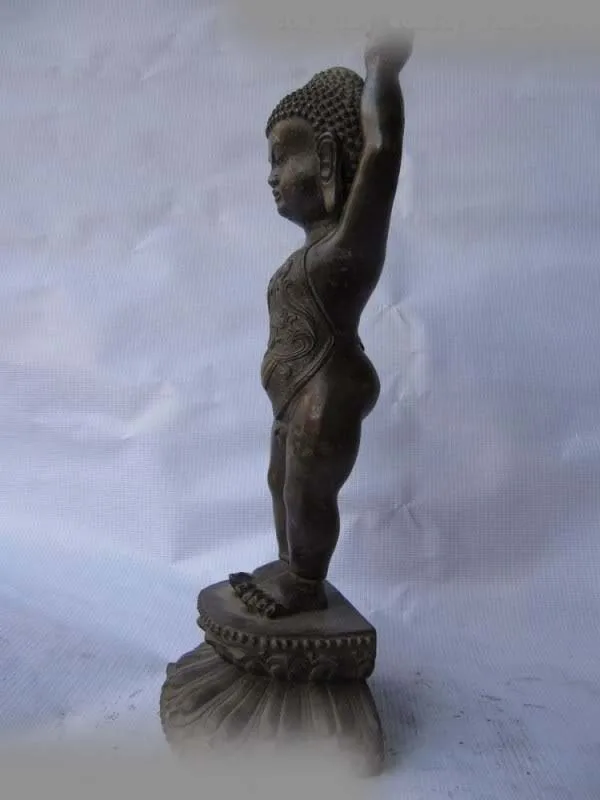 

Tibet Folk Fane classic Bronze Carved Buddhist Boy Sakyamuni Buddha Statue