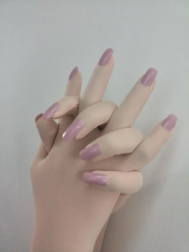 

Customized Kigurumi Nails With Fetish Wear Zentai Gloves