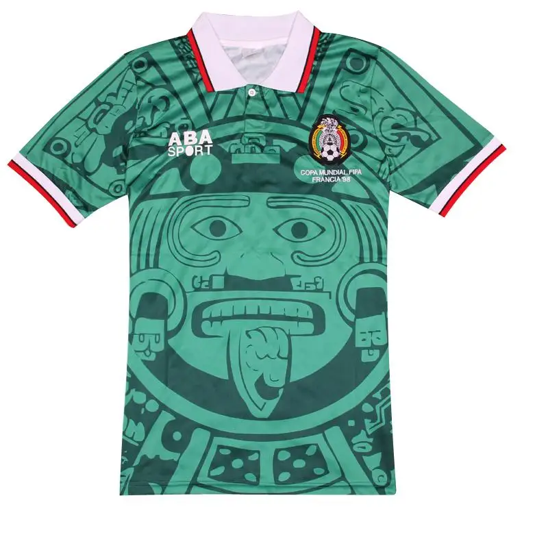 Compra jersey de fútbol verde online al por mayor de China