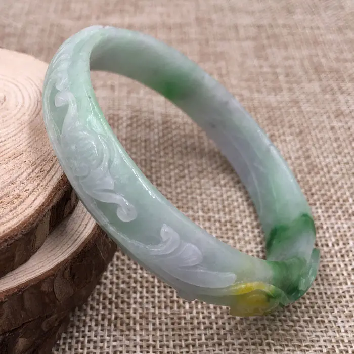 

A-168 Beautiful Hand-carved Emerald Green Jadeite Jade Gems Bracelet Bangle 61mm