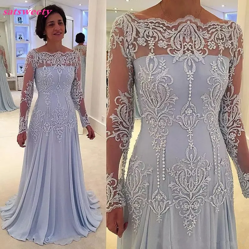 

2019 Vintage Long Sleeves Mother of Bride Groom Dresses Off Shoulders Lace Embroidery Beaded Elegant Mother Dresses Floor Length