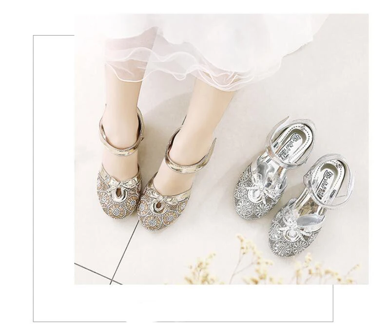 SKHEK/модные сандалии для девочек; Детские стразы; блестящие туфли принцессы для танцев на высоком каблуке с бабочкой; вечерние сандалии для девочек