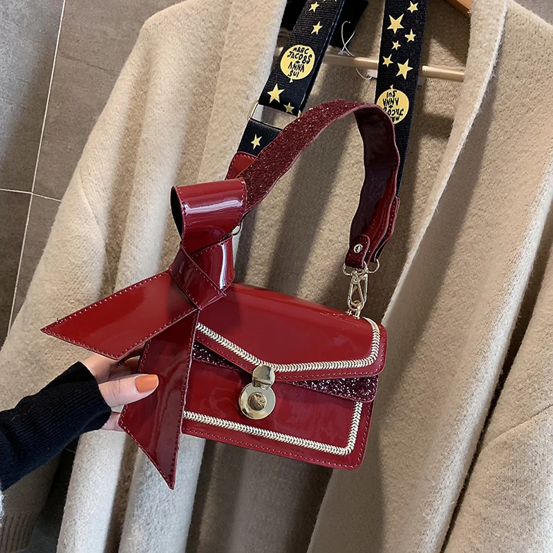 

New Five Star Wide Shoulder Strap Small Square Bag Fashion Women Crossbody Bag Female Shoulder Messenger Bag Purse and Handbag