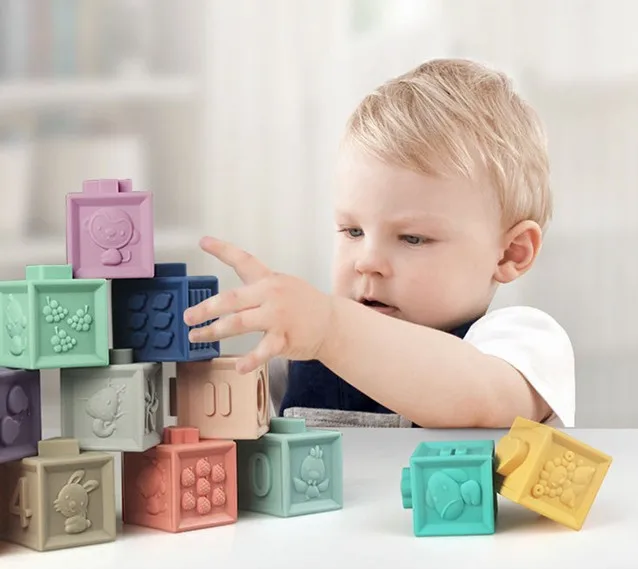 

12pcs/set Building Blocks 3D Touch Hand Soft Balls Baby Grasp Toy Baby Massage Rubber Teethers Squeeze Toy Bath Ball Toys