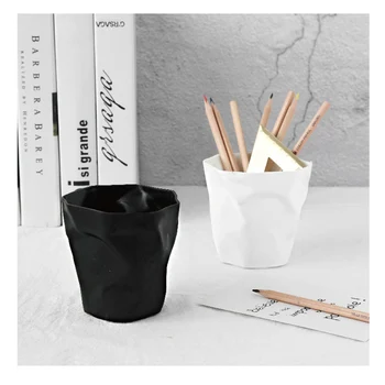 

Nordic Creative Fold Personalized Pen Holder Trash Can Storage Basket Figurine Home Decor Desktop Waterproof Storage Holder Gift