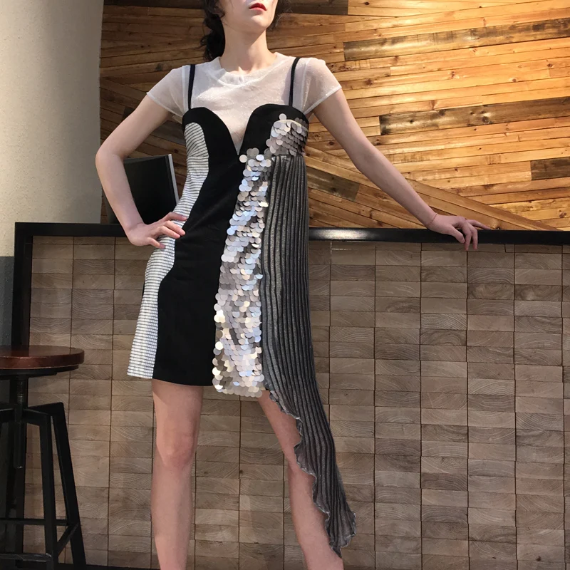

2018 Spring New Women Two Piece Patchwork Runway Dresses Female V-neck Sequined Mesh Irregular Dresses Vestdios