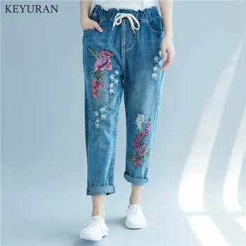 

2020 Summer New Female Line Sen Hole Floral Embroidered Denim Pants Flowers Loose Nine Points Jeans Trousers Women L3370