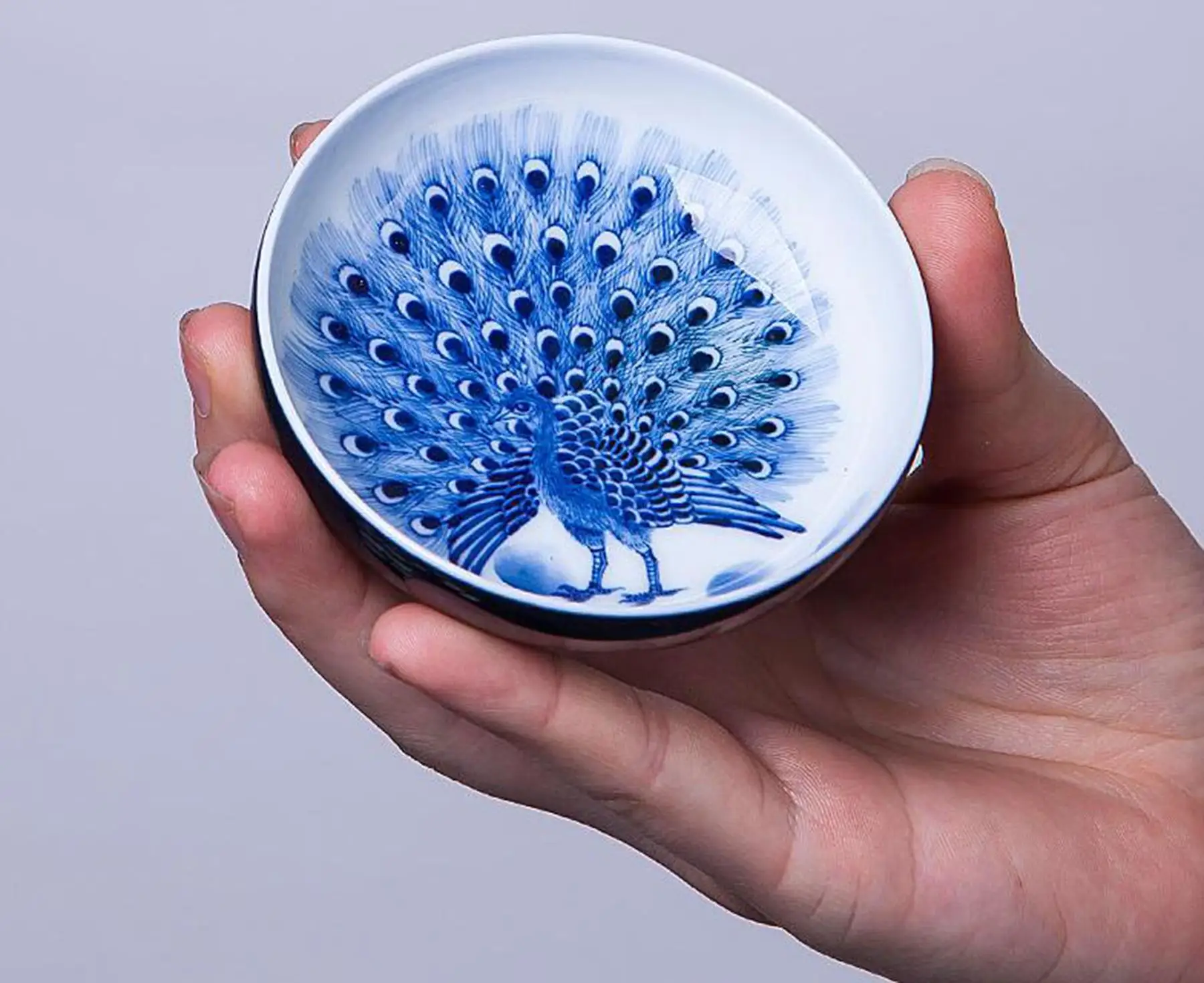 Ручная роспись зеленый павлин мастер чашки Jingdezhen Керамические кунг фу Чайные
