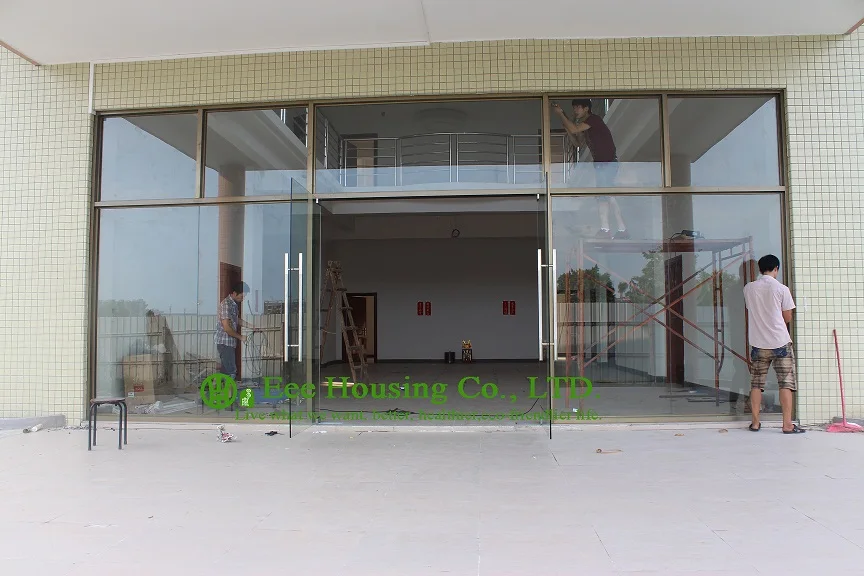Frameless Glass Door 02