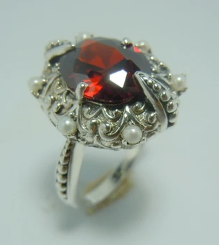 

Fashion wind restoring ancient ways The ancient silver The queen temperament The forward ancient silver ring