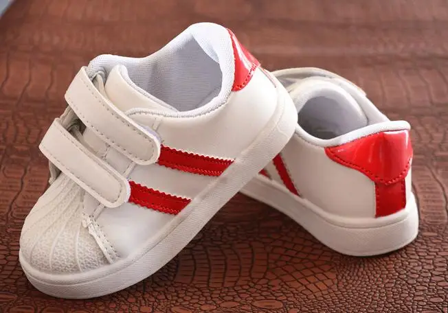 Детская обувь для мальчиков и девочек спортивная обувь нескользящие мягкая подошва дети детские тапки AI Лян Повседневное плоские кроссовки белые туфли - Цвет: Красный