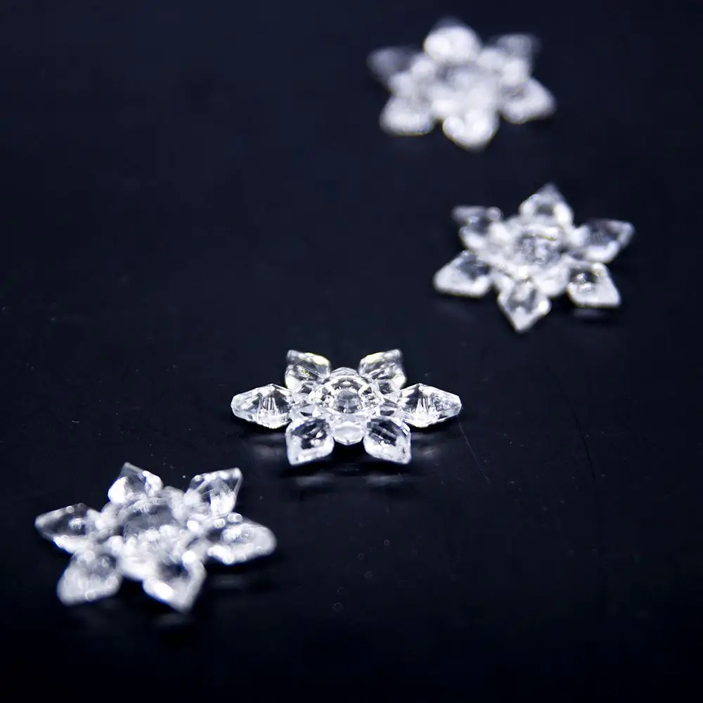 

2019 New Year Christmas Tree Hanging Pendant Christmas Ornaments Acrylic Hanging Snowflake Clear Cristmas Decoration