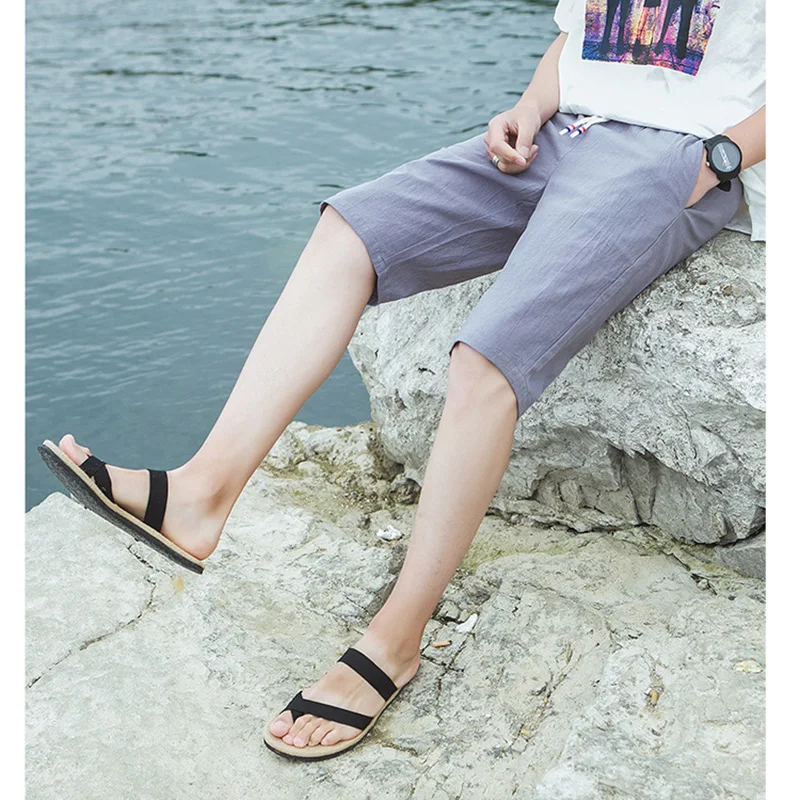 8 2017 new summer mens shorts loose elastic cotton casual shorts fashion jogger shorts black men short pants